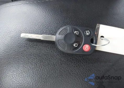 2016 Ford Focus Se z USA, uszkodzony, nr VIN 1FADP3K22GL286641